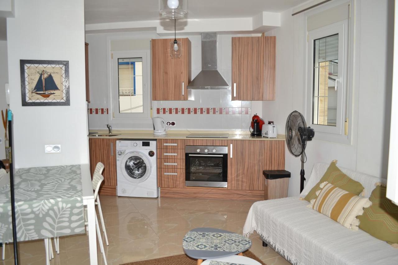 Apartamento En Primera Línea De Mar L'Ampolla Exterior foto